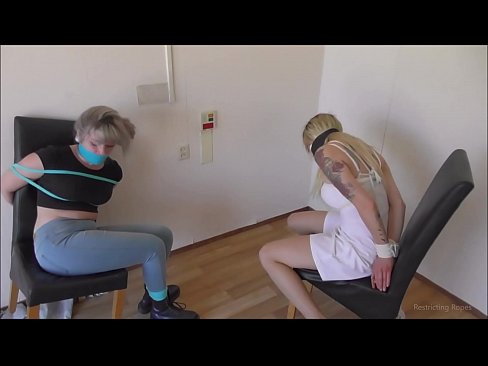 ❤️ Addiktoitunut / sidottu ja suukapulalla / neito hädässä ❤️❌ Porno at porn fi.robosexshop.ru ❤